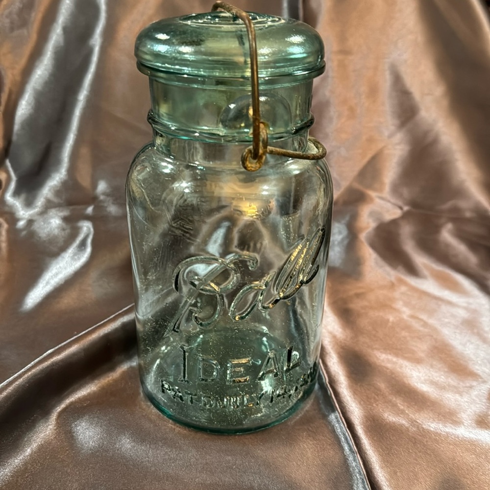 Blue ball mason jar court vintage